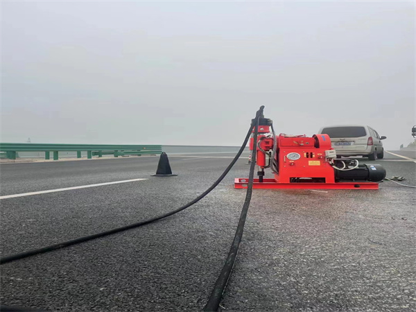 南城马路路基路面开裂下沉注浆加固灌浆